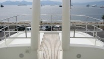LAVINA - Sunbathing on Top Deck